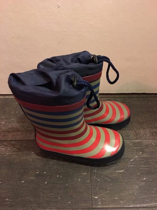Продавам  детски ботуши,Некст и Боболи