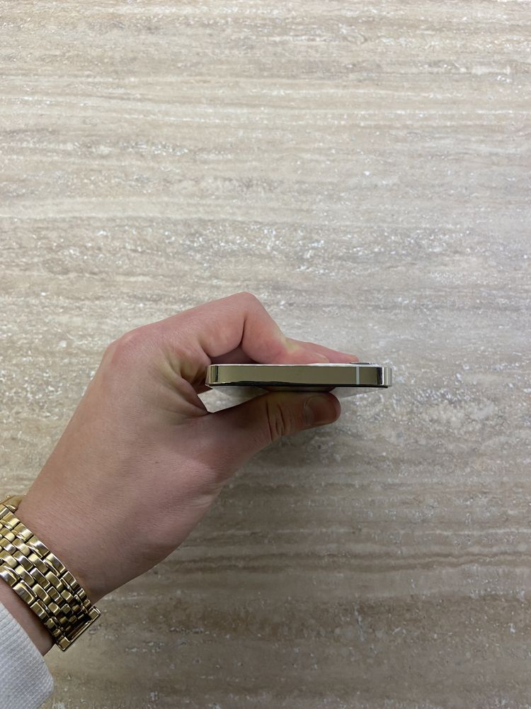 Vând/schimb iPhone 12 Pro Silver Full Box impecabil!
