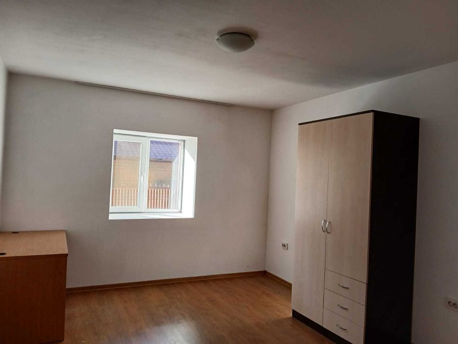 inchiriez casa in Sacalaz