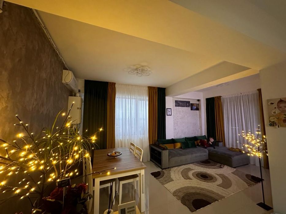 Apartament 3 camere Cumpana