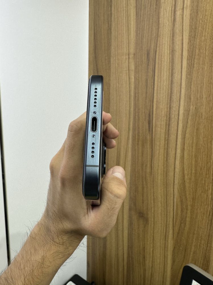 iphone 15pro max blue 256gb 90% ideal