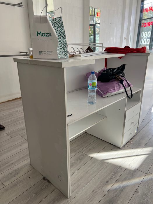 Стойка ресепшн стол мебель офис магазин