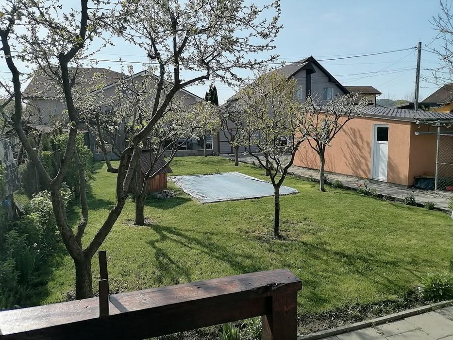 Vând casă zona Selgros (Ernei)