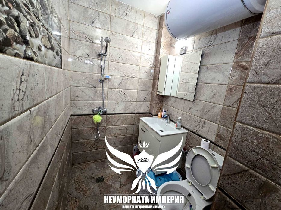 Продава се Двустаен апартамент в Пловдив, Кючук Париж - 78 кв.м за 2306 €/кв.м - Снимка #18
