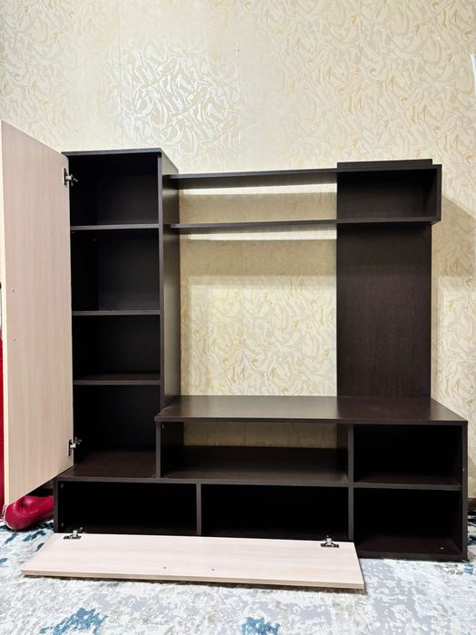 Продам современную стенку