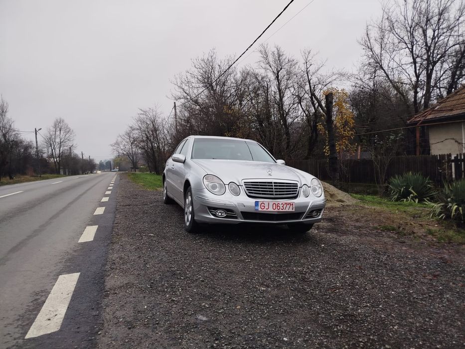 Vând Mercedes E220..diesel..an 2007