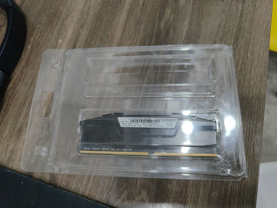 оперативная память 1 плашка 16 гб  ддр4 3600 от g.skill