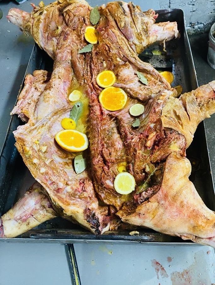 Печени Агнета и прасета