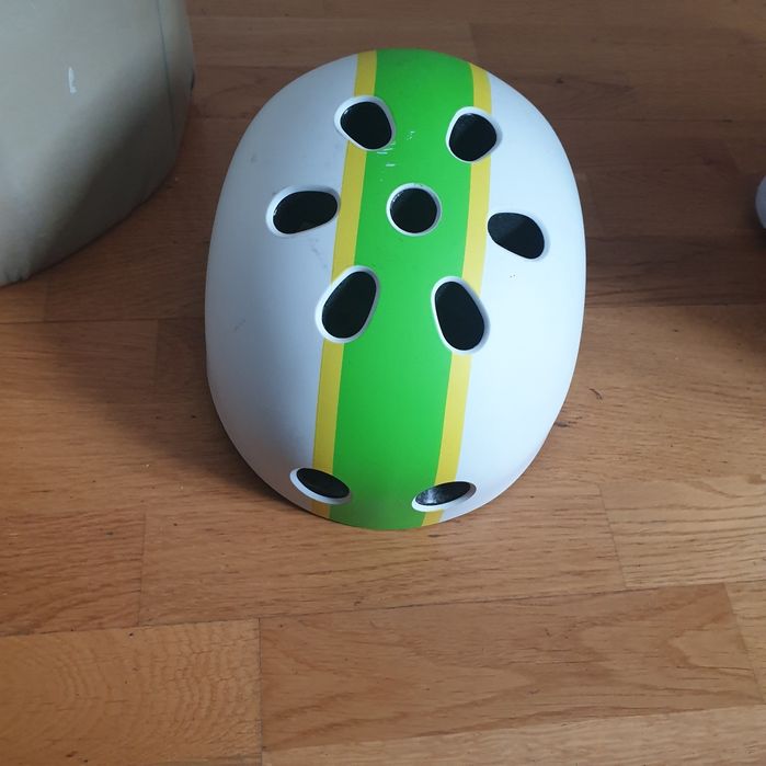 Casca protecție lime noua