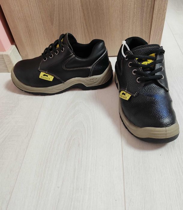 Ghete drumeție Bulloch piele