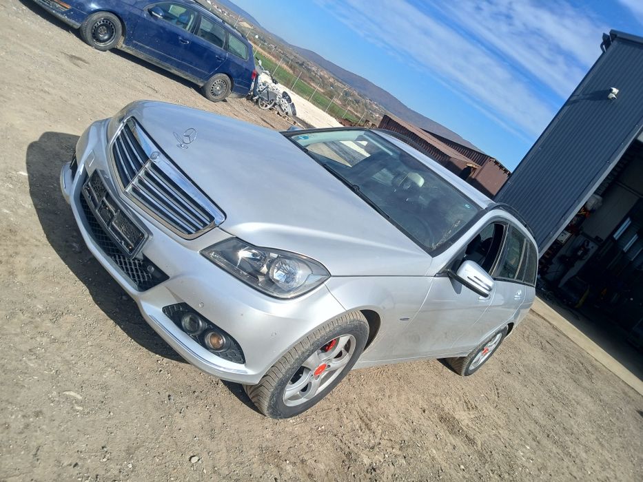 Fata completa mercedes clasa C 2011 facelift