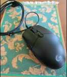 Logitech 102 мышка