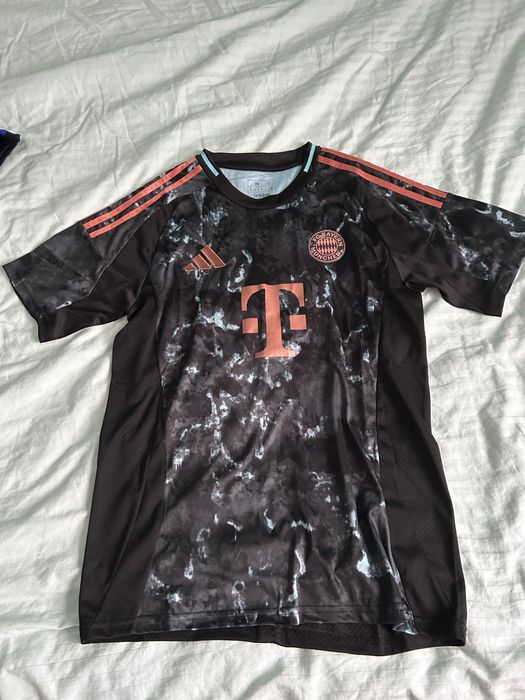 Tricou bayern 2024/2025