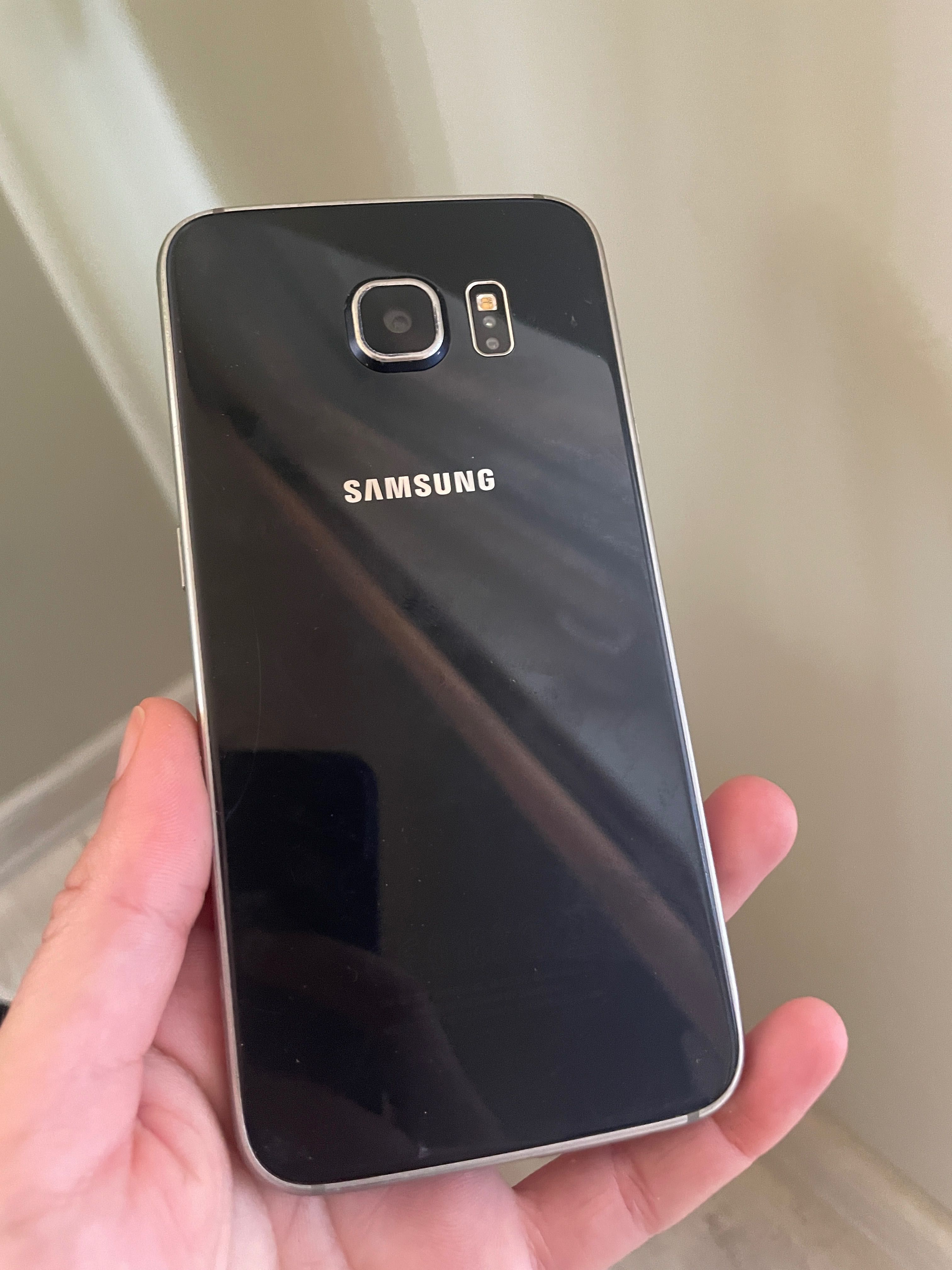 Счупен телефон Samsung Самсунг за части