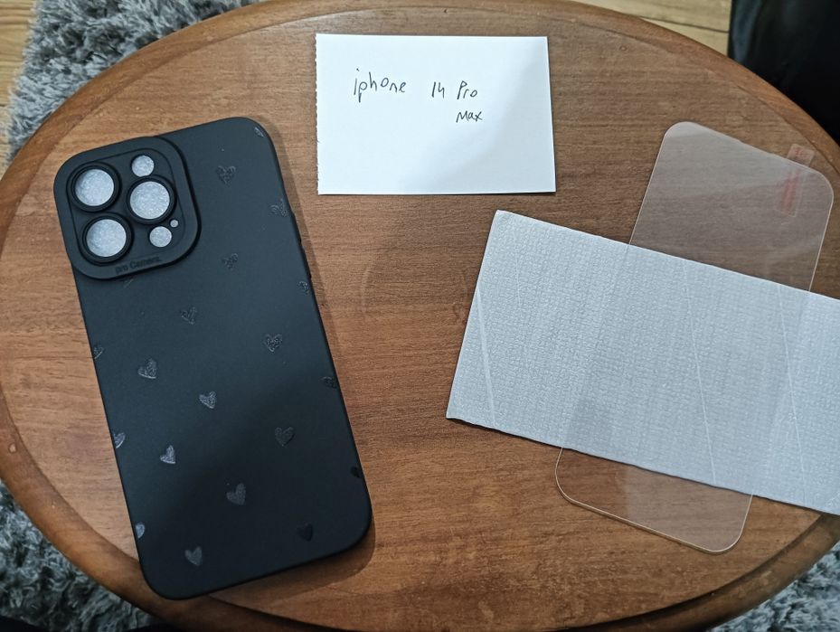 Set husă și folie de sticlă iPhone Pro Max