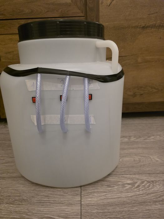 Dozator diverse bauturi/blender delimano