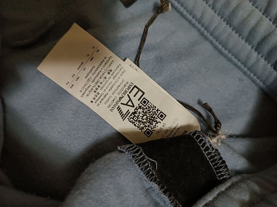 Pantaloni EA7 Noi