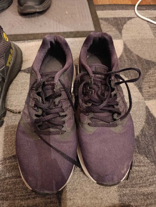 Кроссовки мужские 43 размер