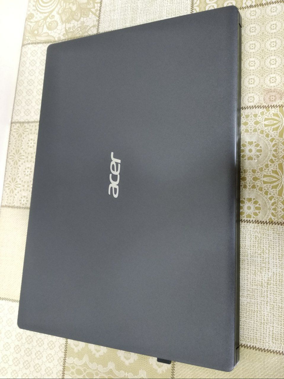 Acer Aspire 3 Noutbuk i5-10 Ozu-8gb Ssd-256 Hdd-1tb Nvidia GeForce-2gb