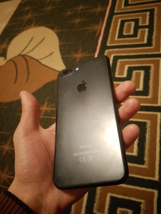 Iphone 7 plus telefoni