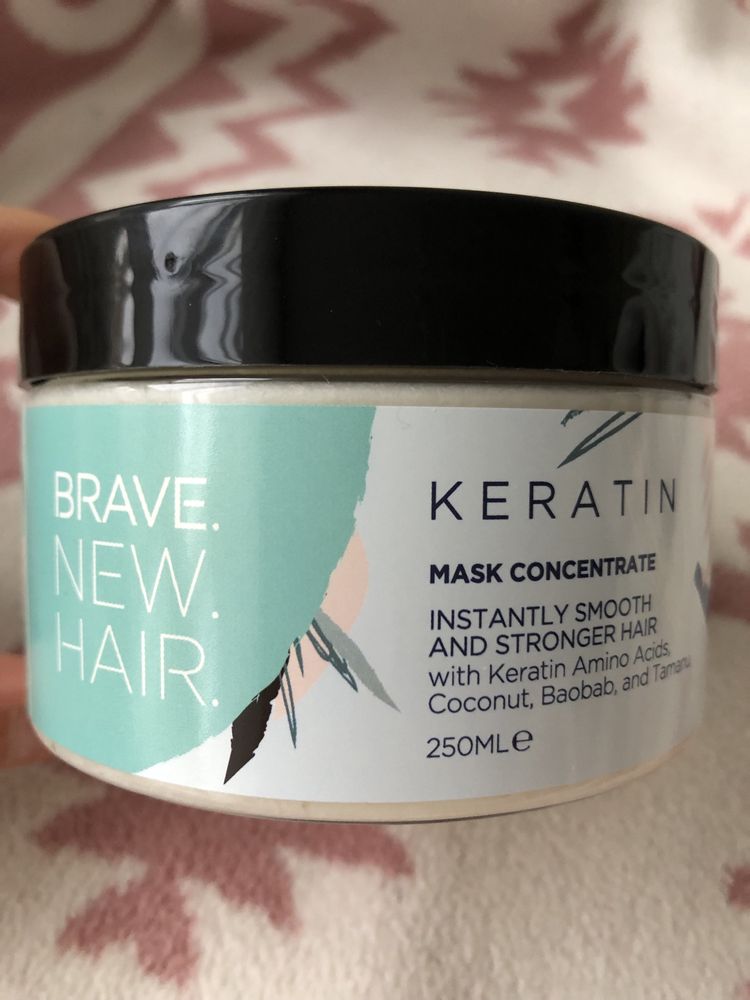 НОВА Brave New Hair не отваряна Маска за коса Кератин Brave New Hair