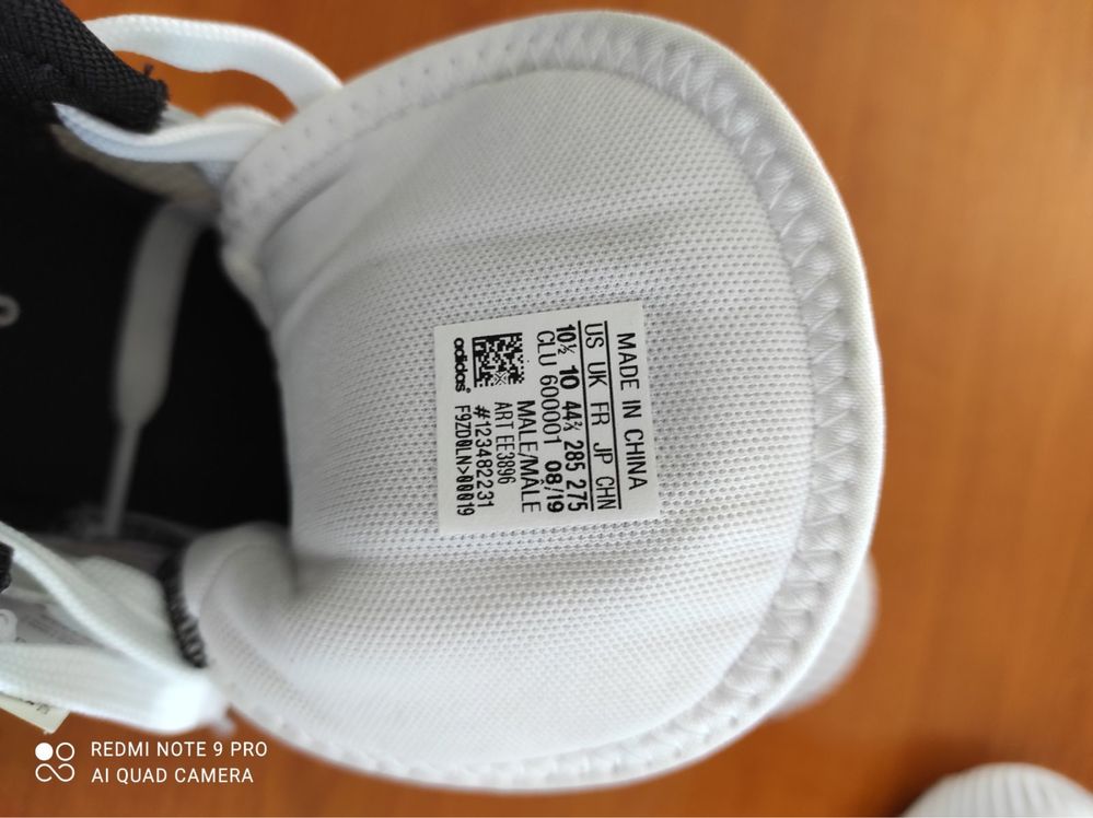 Оригинални маратонки Adidas внос от Америка