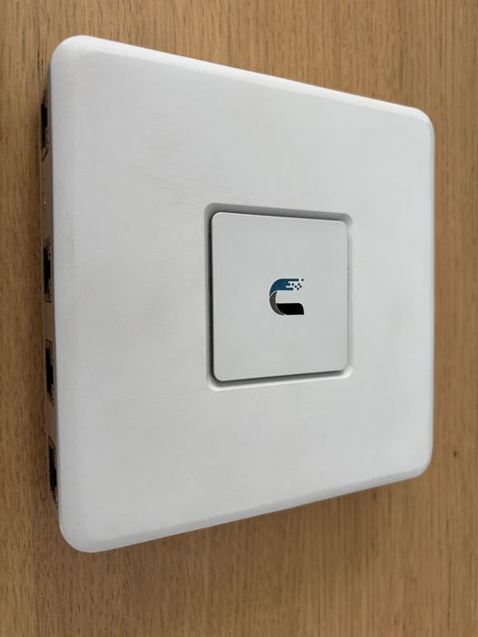 Router Uniquiti USG Gateway