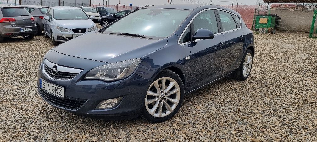 Opel Astra Fabricatie 2010 Motor 1,7 diesel Euro 5