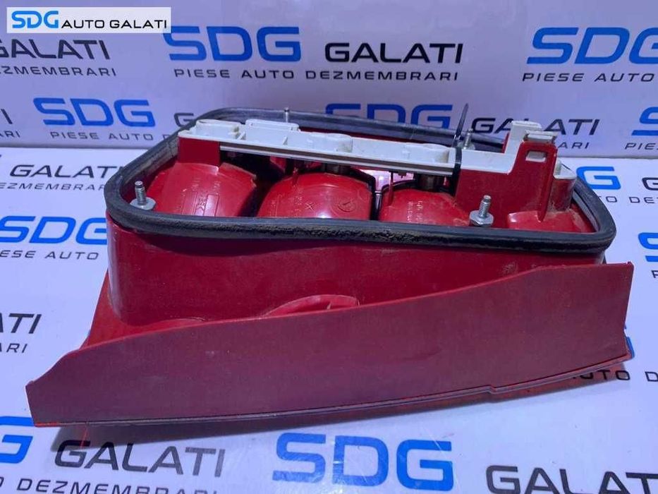 Stop Lampa Tripla Dreapta Skoda Fabia 1 2005 - 2008 Cod 6Y6945112B 6Y6945096D 6Y6945112C