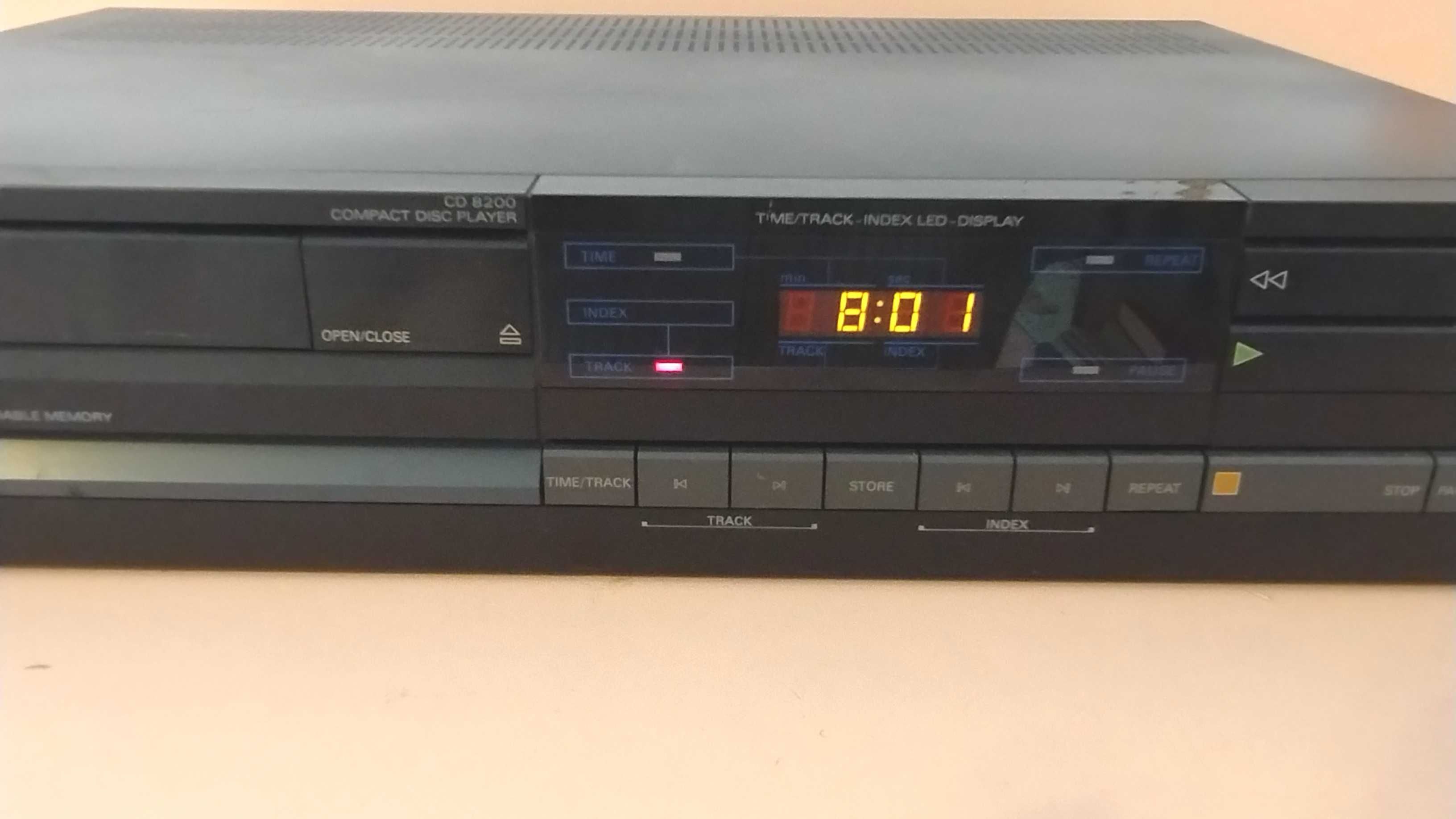 cd player muzica Grundig CD8200