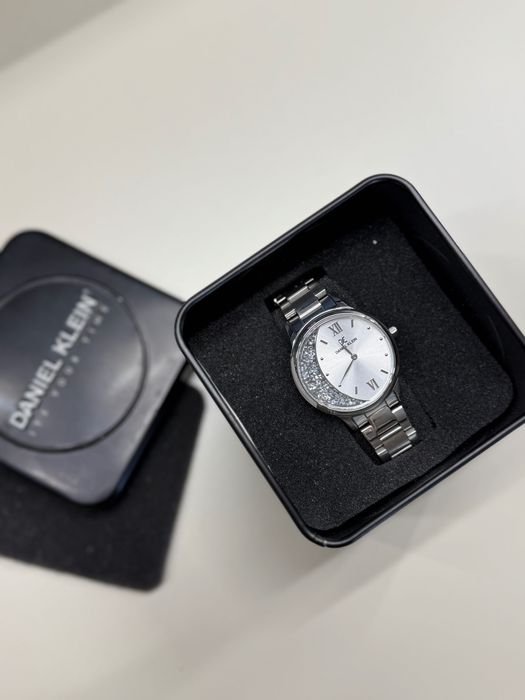 Часовник Daniel Klein