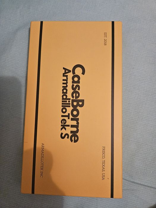 Продам надёжный чехол для Samsung S22 Plus