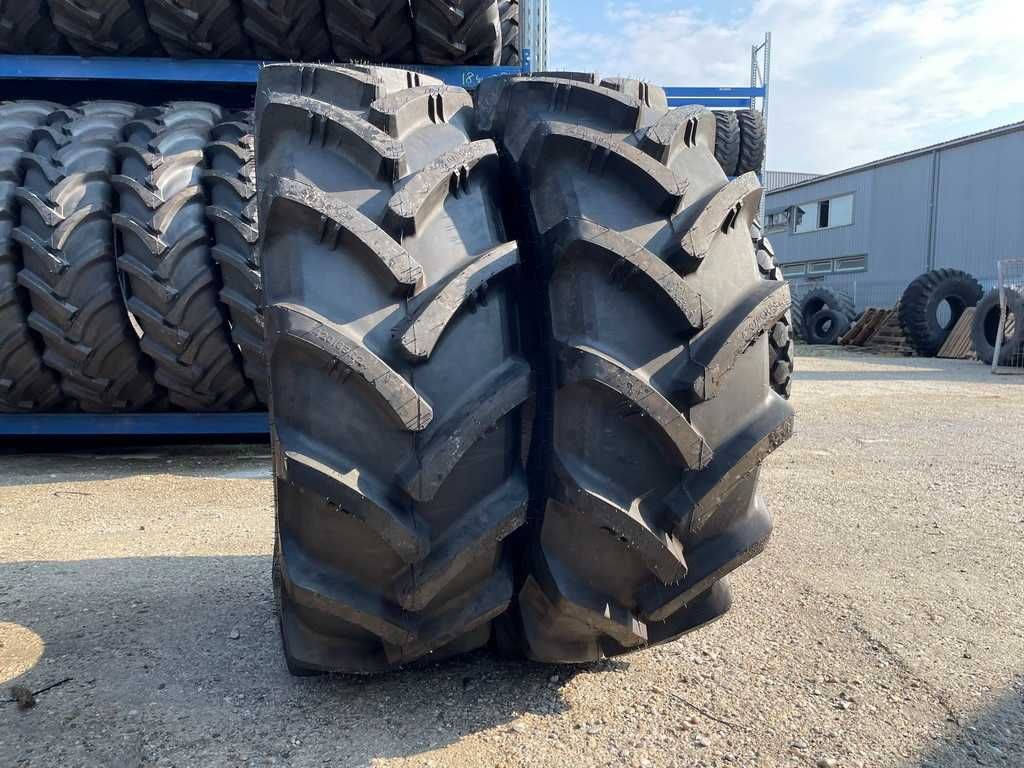 Ascenso Cacuciucuri agricole de tractor FENDT 420/85R24