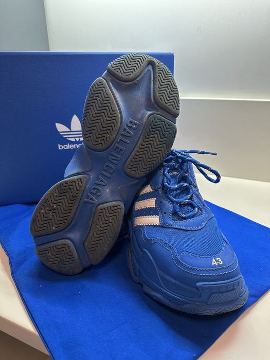 Balenciaga x Adidas Triple S 100% оригинални обувки