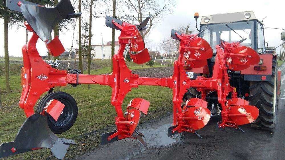 Plug Kuhn Multimaster si Master 110 103 122 cu 4 brazde 2012 Lemken
