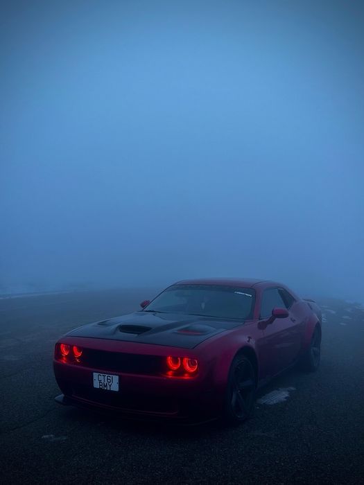 Dodge challenger 2012 SRT body