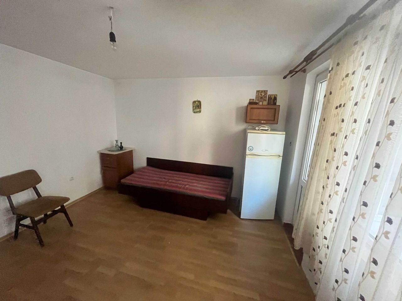 Продава се Къща в Поморие - 600 кв.м за 967 €/кв.м - Снимка #16