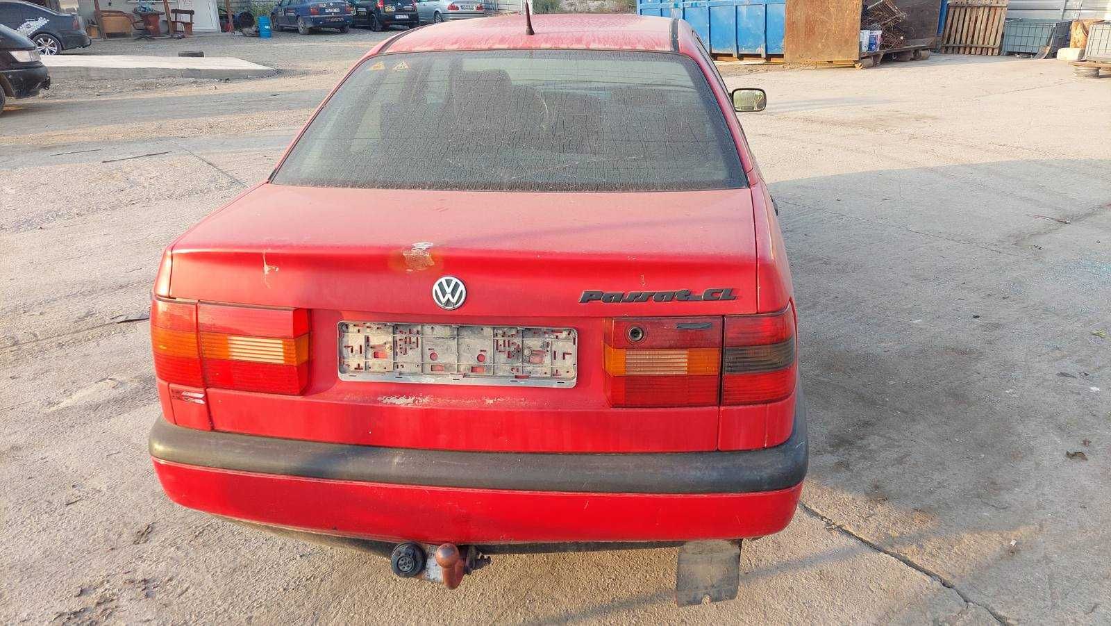 VW Passat 1.8 - 75к.с  - 1995г. на части