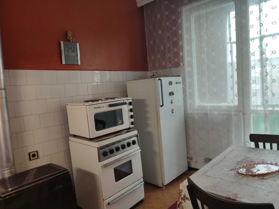 Продава се Четиристаен апартамент в Търговище, Център - 110 кв.м за 877 €/кв.м - Снимка #1