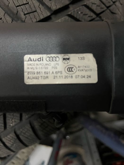 Щора/мрежа/ Ауди А4 Б9 2016,19,22