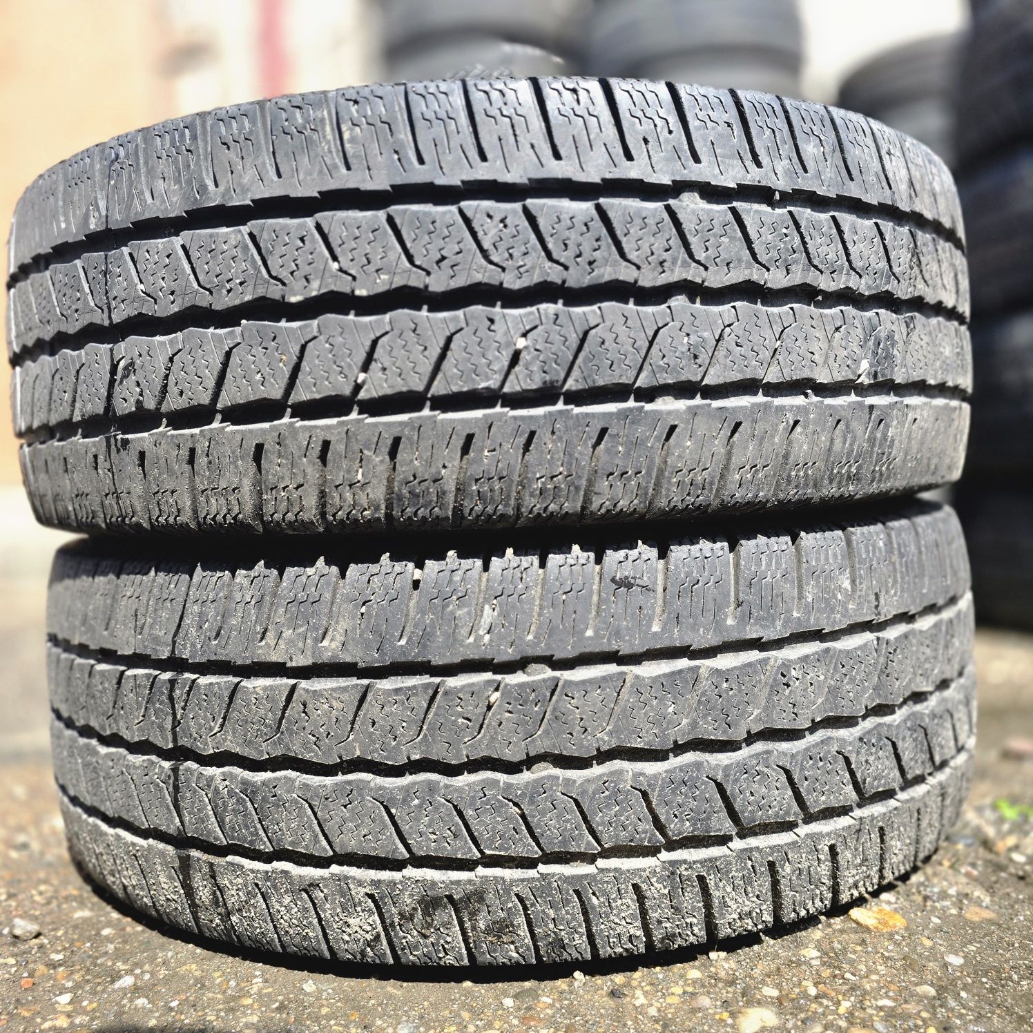 2x 215/65/15C M+S CONTINENTAL Stare impecabila
