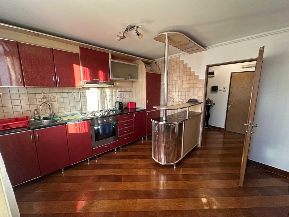 Apartament 2 camere decomandat 64 mp*mobilat+utilat in zona centrala!