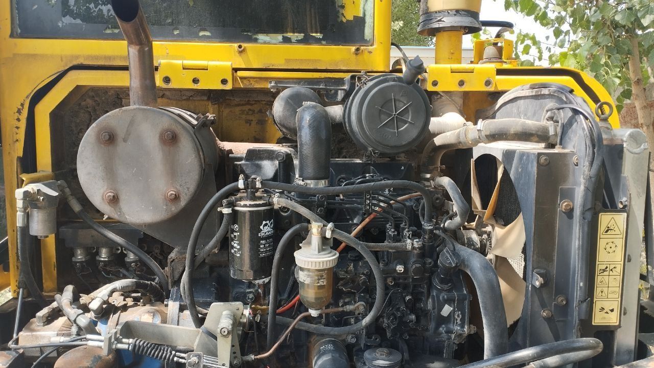 Mini ekskavator Hyundai 2009-yil