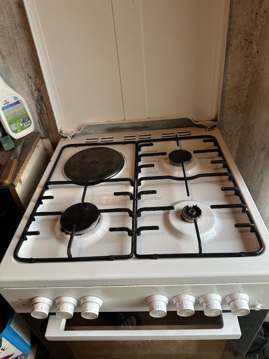 Продам газплиту "Beko" Г.Семей.