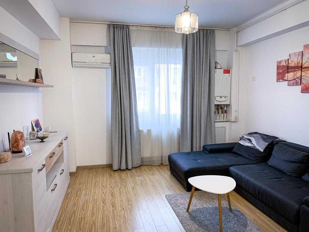 Vand apartamente 2 camere, direct proprietar