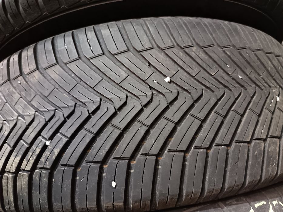 Anvelope 4sezoane ms 225 55 18 continental 2021 5mm