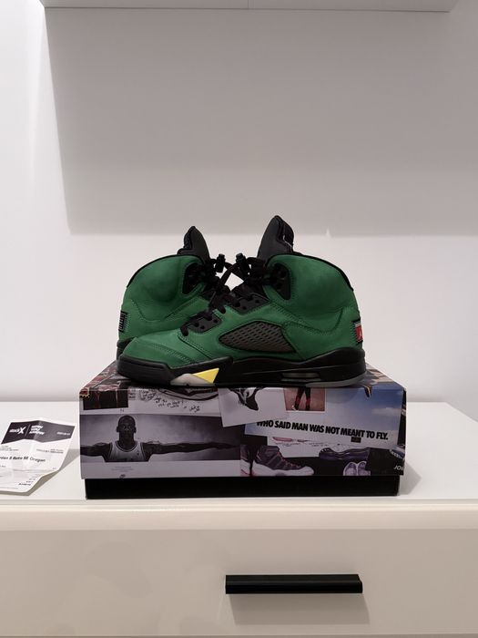 Nike air jordan retro 5 oregon