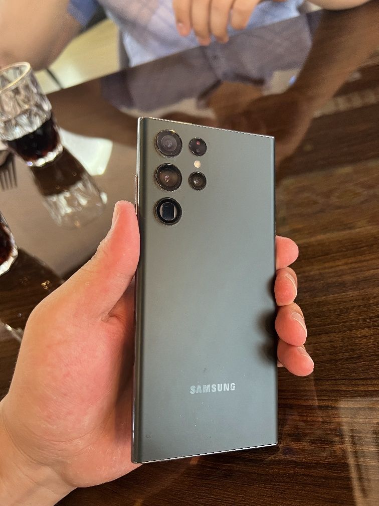 Samsung S22 Ultra