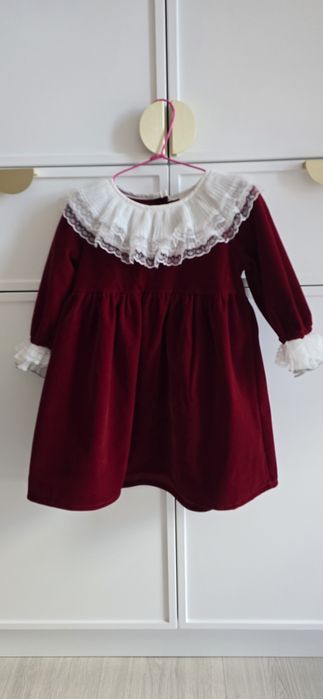 Rochiță din catifea roșie 3-4ani