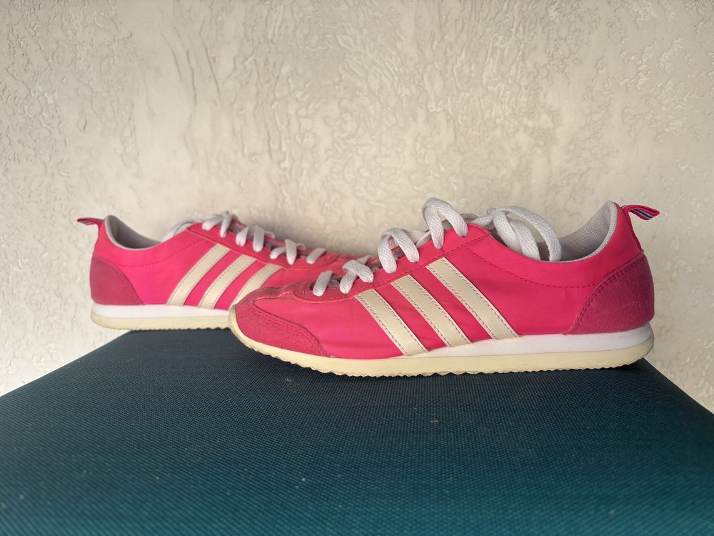 Маратонки adidas jog